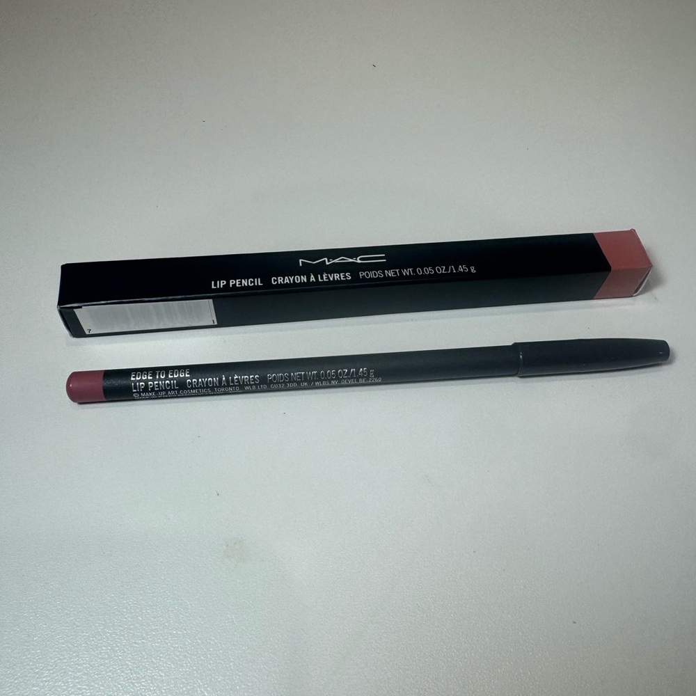 MAC Cosmetics Lip Liner - Deep Berry